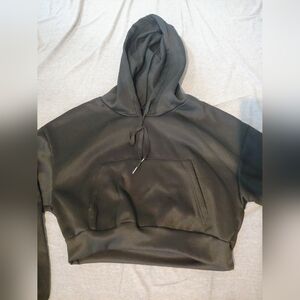 NWOT * SHEIN * CROP HOODIE * BLACK * LARGE * KANGAROO POCKET * DRAWSTRING